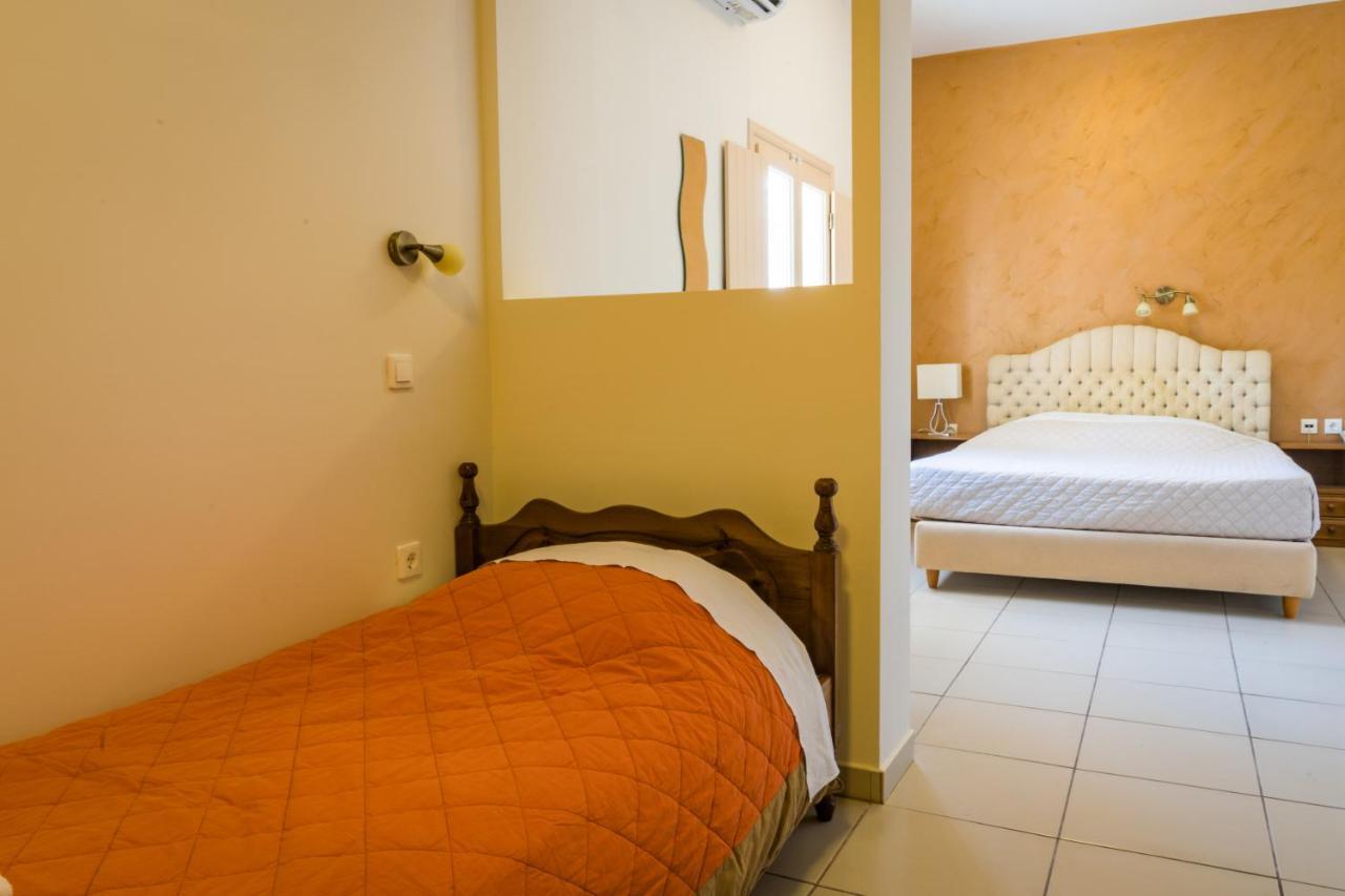 بيريسا Rena Hotel المظهر الخارجي الصورة